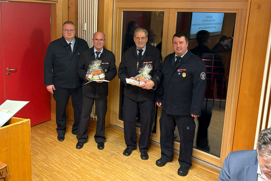 Zahlreiche Beförderungen und Ehrungen bei der Feuerwehr Beerfelden